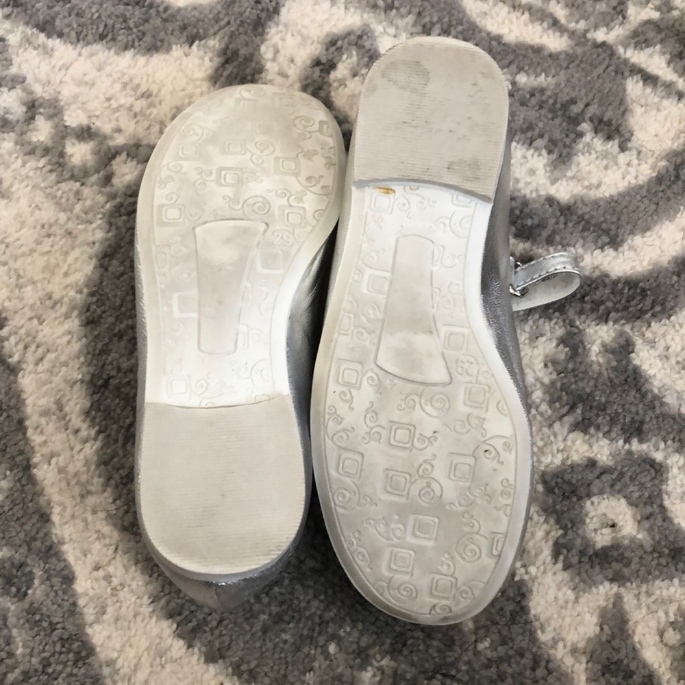 Girls Mary Jane Shoes - Picture 4 of 4